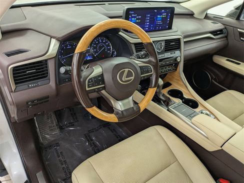 Used 2020 Lexus RX 350L FWD w/ Premium Package image 13