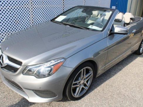 Used 2015 Mercedes-Benz E 400 Cabriolet w/ Premium 1 Package image 40