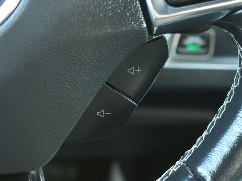 Used 2023 Chevrolet Camaro LS RWD image 32