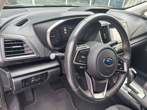 Used 2023 Subaru Crosstrek 2.0i Premium AWD/4WD image 27