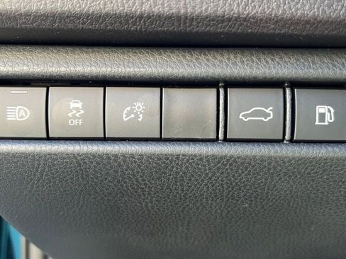 New 2026 Toyota Camry SE w/ Convenience Package image 41