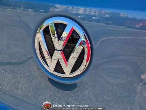 Used 2017 Volkswagen Tiguan S FWD image 9
