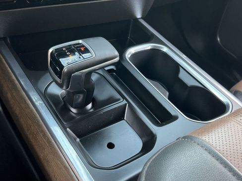 Used 2023 Chevrolet Silverado 1500 High Country w/ Technology Package image 22