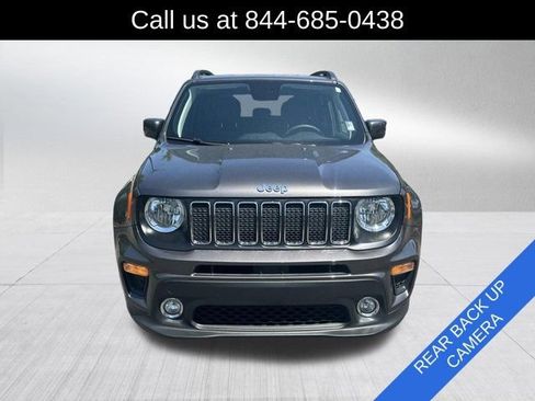Used 2020 Jeep Renegade Latitude FWD image 2