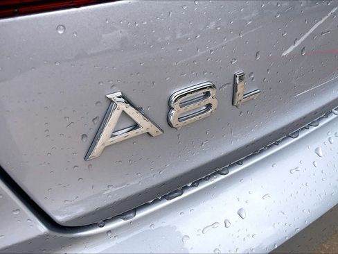 Used 2025 Audi A8 L 3.0T AWD/4WD image 31
