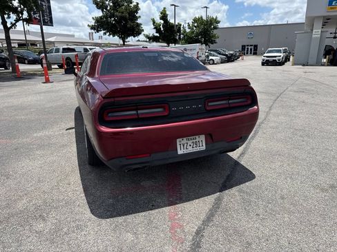 Used 2022 Dodge Challenger R/T RWD image 16