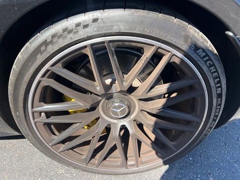 Used 2024 Mercedes-Benz AMG GT 55 image 5