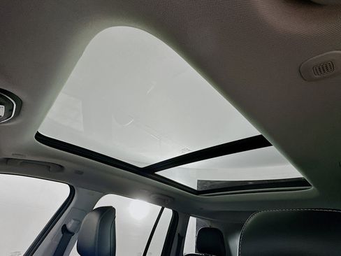 Used 2023 Jeep Grand Cherokee 4WD 4xe image 26