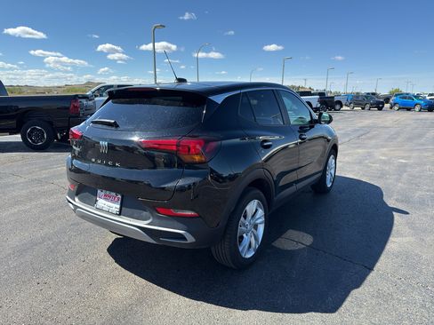 Used 2025 Buick Encore GX Preferred FWD image 5