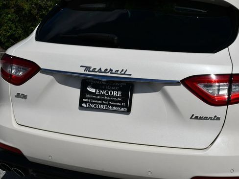 Used 2019 Maserati Levante S GranSport AWD/4WD image 10