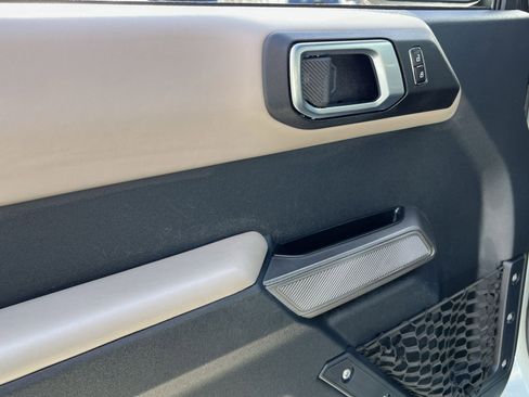 Certified 2023 Ford Bronco Wildtrak image 15