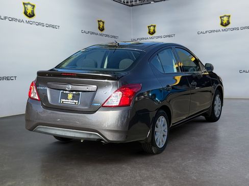 Used 2015 Nissan Versa S Plus image 5