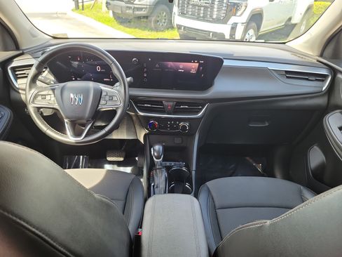 Used 2024 Buick Encore GX Preferred FWD image 16
