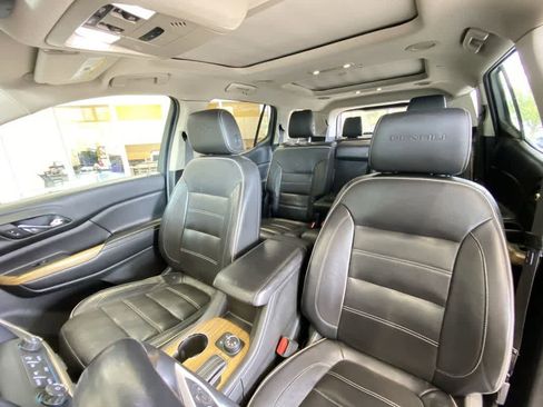 Used 2017 GMC Acadia Denali AWD/4WD image 14