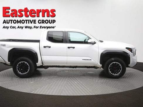 Used 2024 Toyota Tacoma TRD Off-Road AWD/4WD image 48