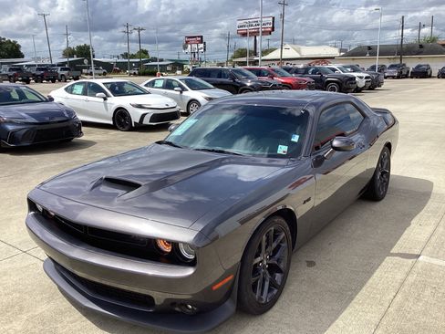 Used 2023 Dodge Challenger R/T w/ Plus Package RWD image 3