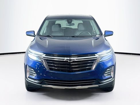Used 2023 Chevrolet Equinox LT FWD image 2