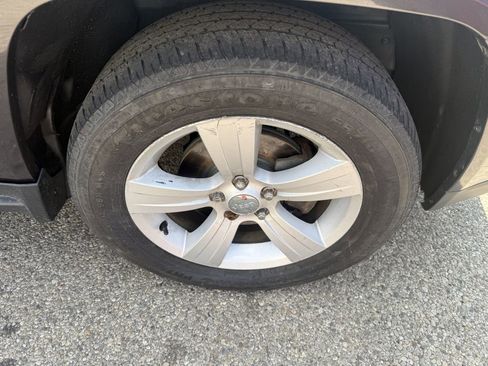 Used 2015 Jeep Compass High Altitude image 22