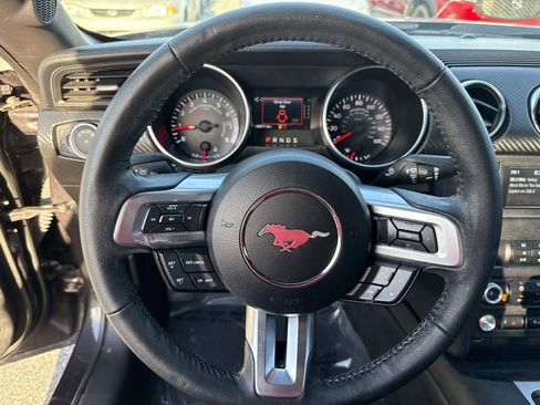 Used 2022 Ford Mustang Coupe image 33