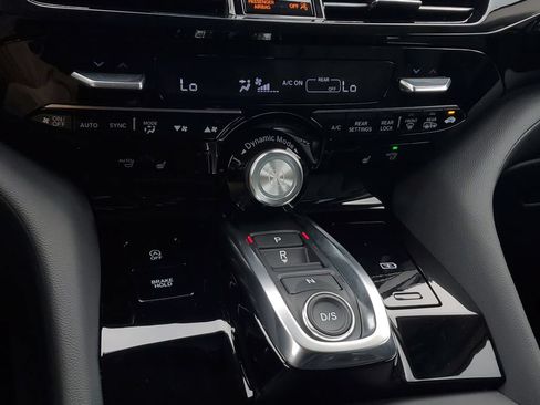 Certified 2026 Acura MDX FWD image 27