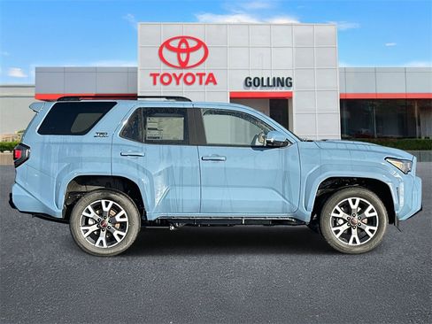 New 2026 Toyota 4Runner TRD Sport Premium image 2