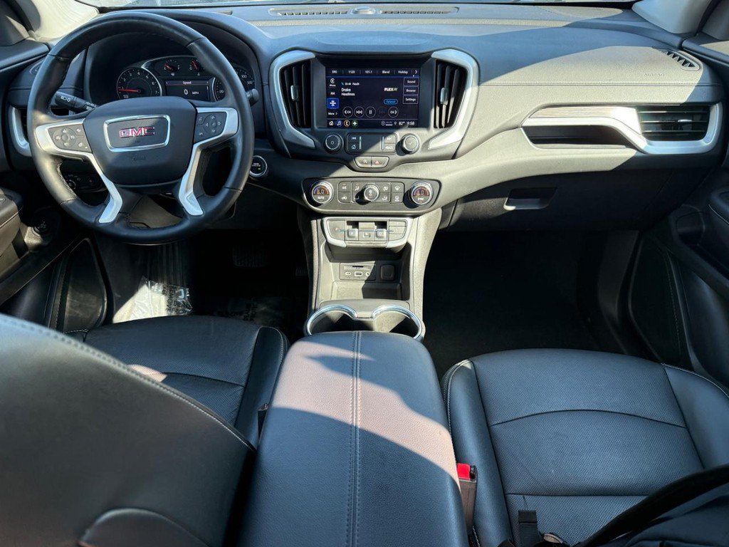 Used 2023 GMC Terrain SLT FWD image 11