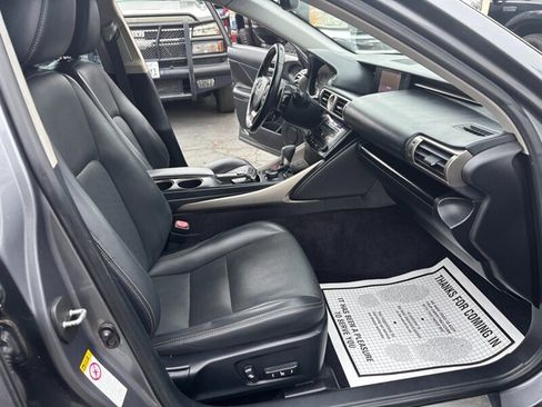 Used 2014 Lexus IS 250 Base image 10
