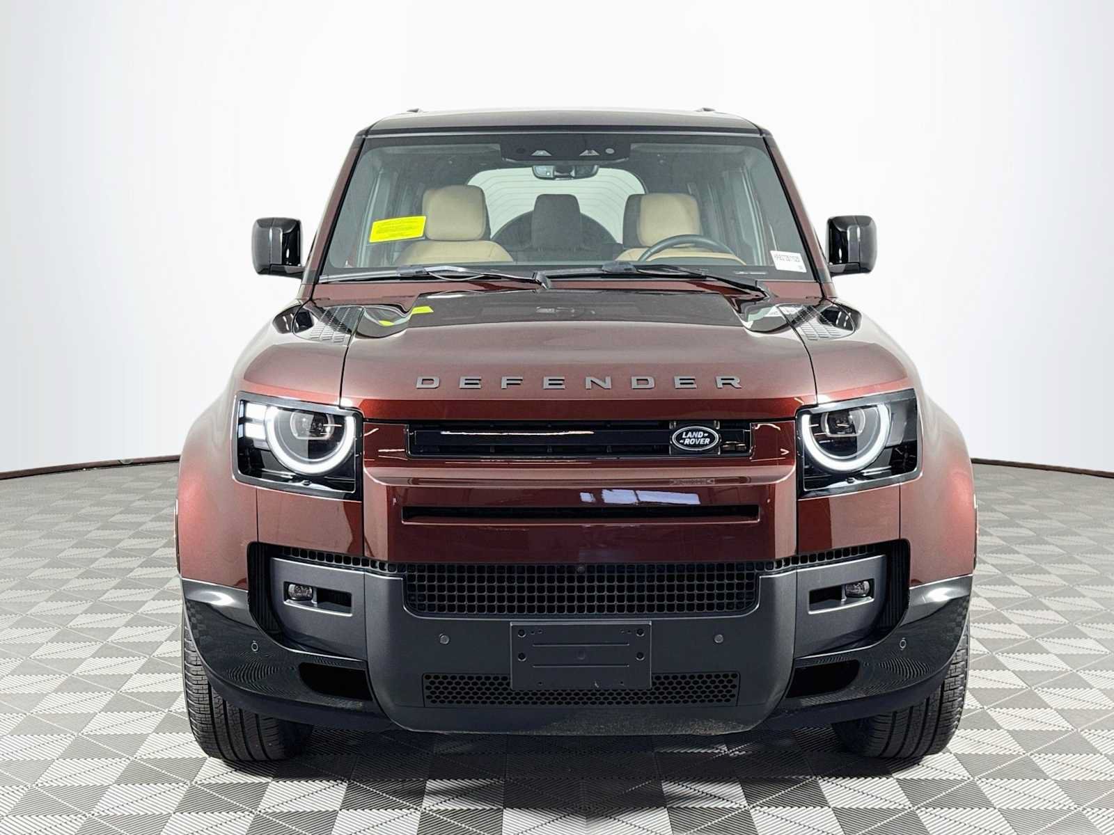 Used 2026 Land Rover Defender 130 X-Dynamic SE AWD/4WD image 2