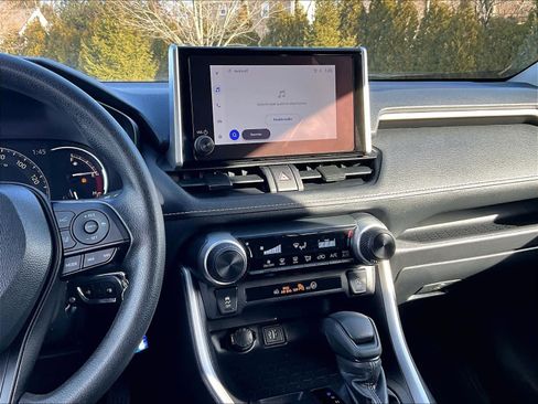 Certified 2024 Toyota RAV4 LE image 18