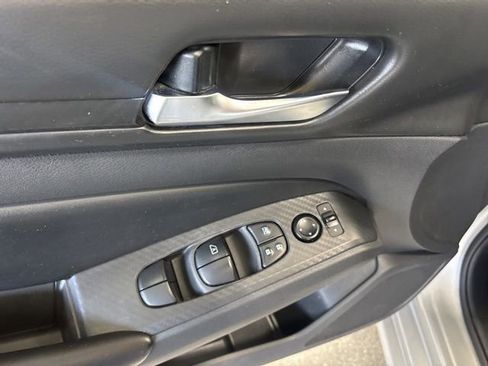 Used 2021 Nissan Altima 2.5 S image 16