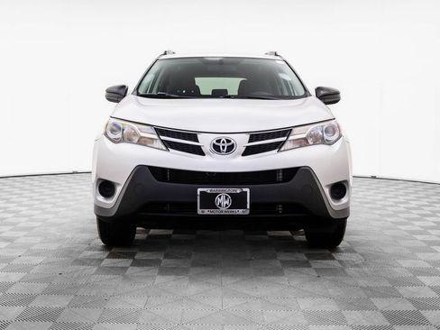 Used 2014 Toyota RAV4 LE image 10