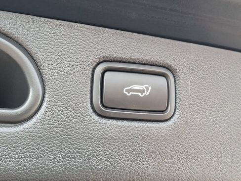 Used 2021 Hyundai Tucson Ultimate w/ Cargo Package FWD image 25