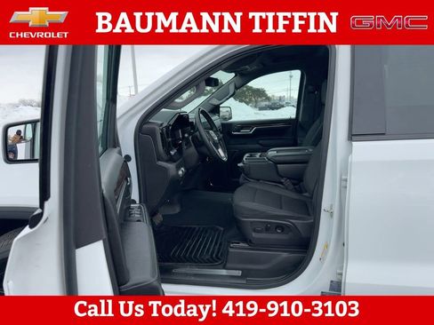 Used 2024 GMC Sierra 1500 Elevation image 19