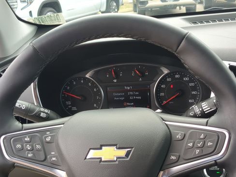 Used 2024 Chevrolet Equinox LT image 15