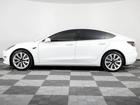 Used 2019 Tesla Model 3 Long Range image 3