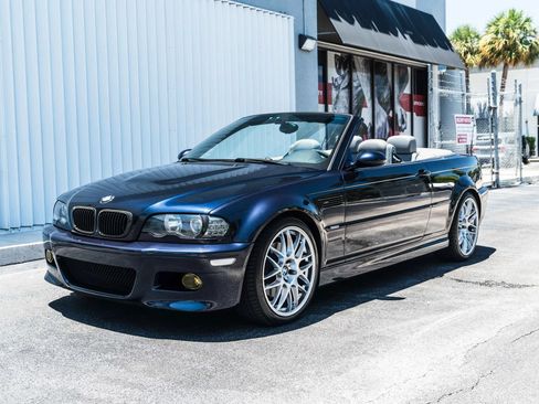 Used 2002 BMW M3 Convertible RWD image 2