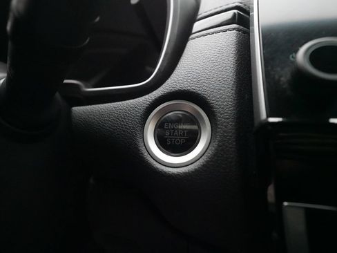 Used 2018 Honda CR-V EX image 30