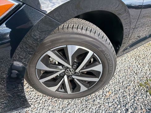 Used 2024 Volkswagen Jetta S image 2