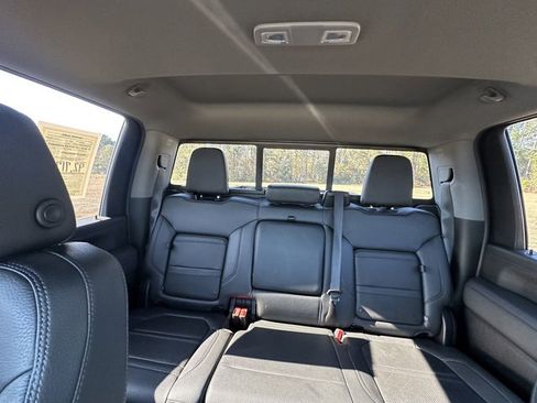 Used 2022 GMC Sierra 2500 Denali w/ Denali Ultimate Package image 17