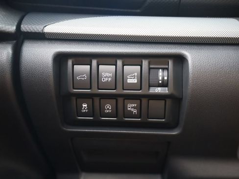 Used 2021 Subaru Forester Limited w/ Popular Package #3 AWD/4WD image 17