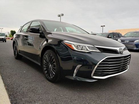 Certified 2017 Toyota Avalon Touring w/ Carpet Mat Package FWD image 3