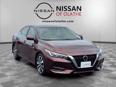 Used 2021 Nissan Sentra SV w/ SV Premium Package FWD image 30