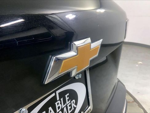 Used 2025 Chevrolet Equinox LT FWD image 29