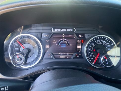 Used 2022 RAM 1500 Big Horn AWD/4WD image 20