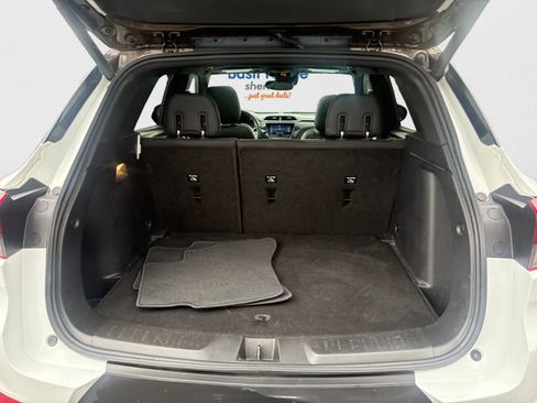 Used 2021 Chevrolet TrailBlazer ACTIV w/ Sun and Liftgate Package AWD/4WD image 17