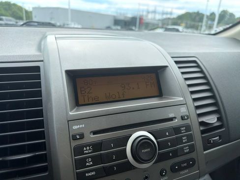 Used 2009 Nissan Sentra 2.0 S FE+ FWD image 16