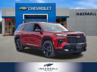 Used 2024 Chevrolet Traverse RS image 1
