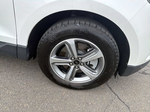 Used 2024 Ford Edge SEL w/ Convenience Package AWD/4WD image 33