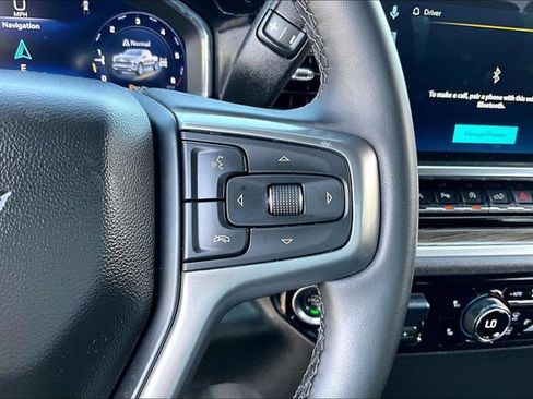 Used 2025 Chevrolet Silverado 1500 LT w/ Safety Package AWD/4WD image 11