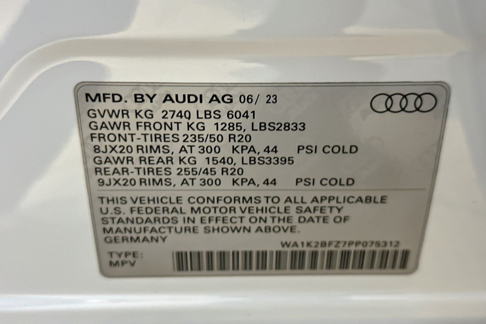 Certified 2023 Audi Q4 e-tron Premium w/ Convenience Package AWD/4WD image 27